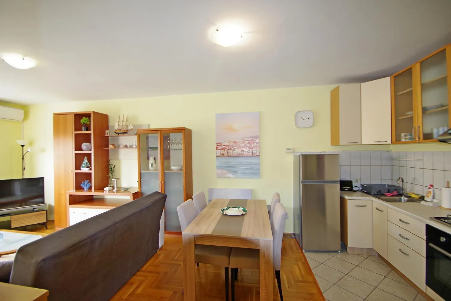 Holiday apartment Julije Πούλα