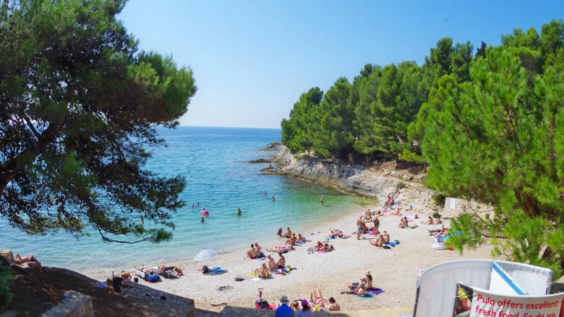 Holiday apartment Julije Πούλα 0*,  Κροατία